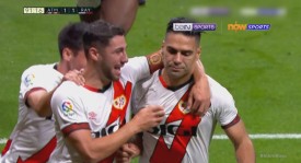 国际米兰一球逆转巴萨，恰尔汉奥卢头槌绝杀夺冠