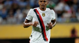 西甲联赛精彩瞬间：皇马强势领跑，巴塞罗那逆转获胜，马竞紧随其后